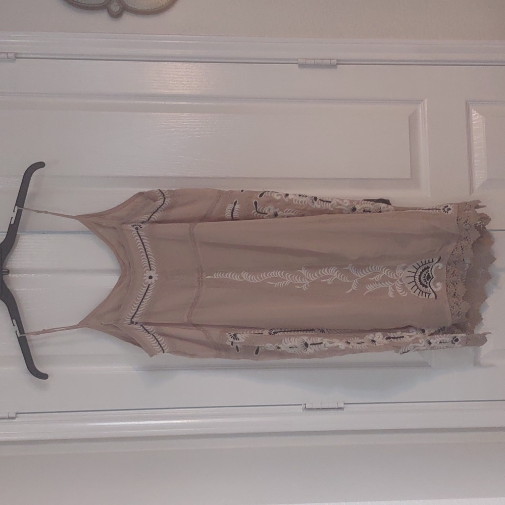 Maeve shift dress - Picture 8 of 12